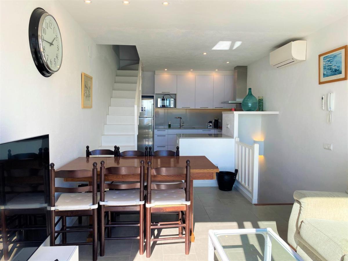 Villa TÒRTORA - Casa en el centro con vistas al mar Cadaqués Esterno foto