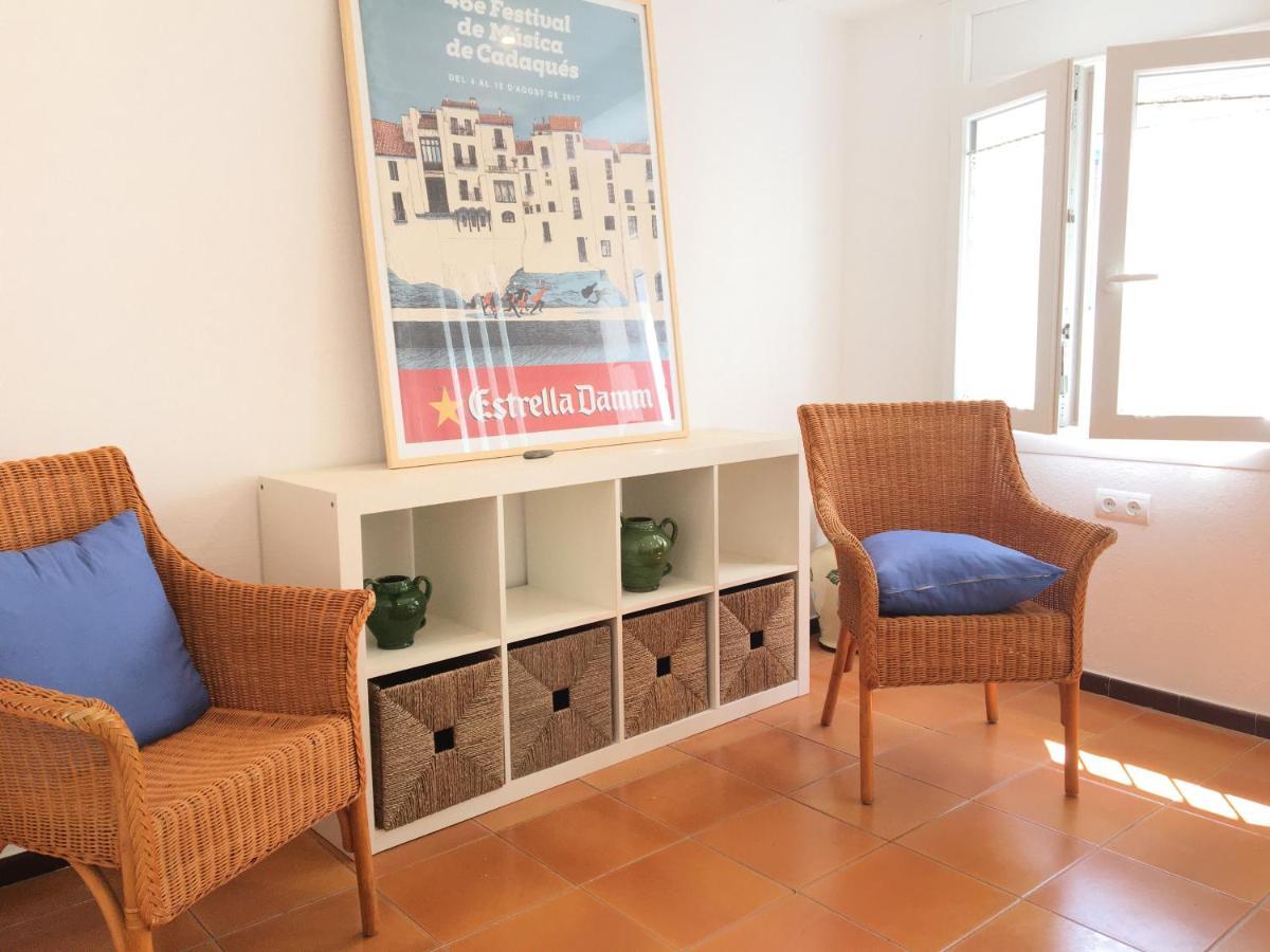 Villa TÒRTORA - Casa en el centro con vistas al mar Cadaqués Esterno foto
